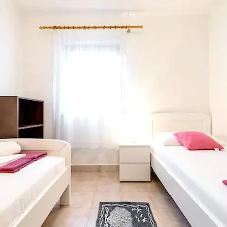 Appartamento Chic In 60 M² Parking